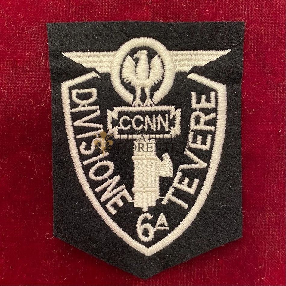 Distintivo della 6^ Divisione Camicie Nere TEVERE