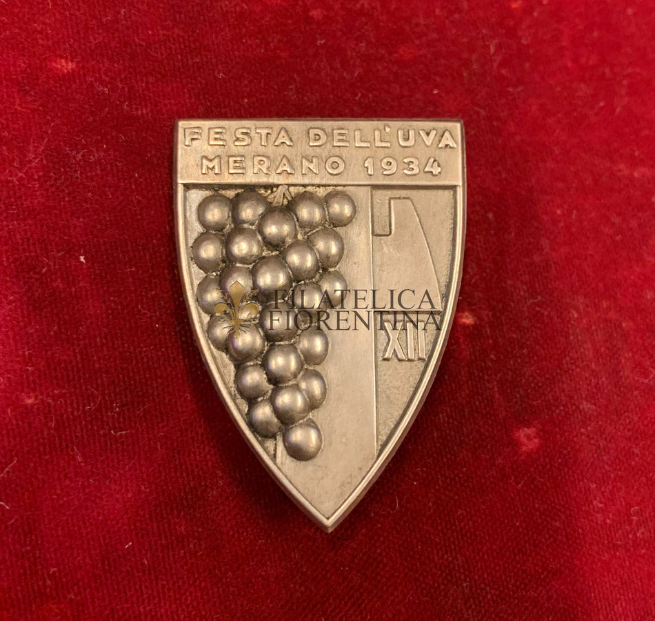 Distintivo "Festa dell'uva  - Merano 1934" - A. XII