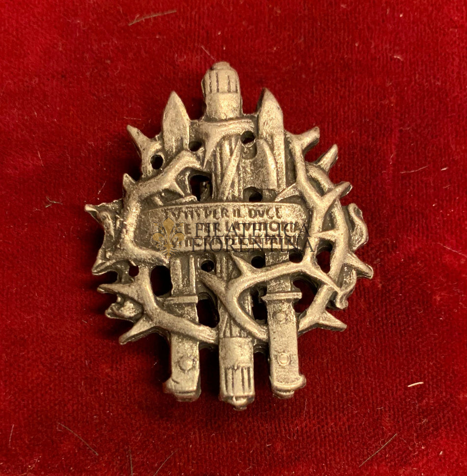 Fregio da cappello della Legione Romana Mutilati