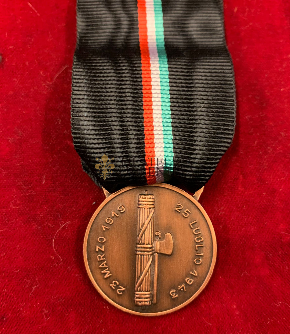 Medaglia Commemorativa "Movimento Fascista" R.S.I