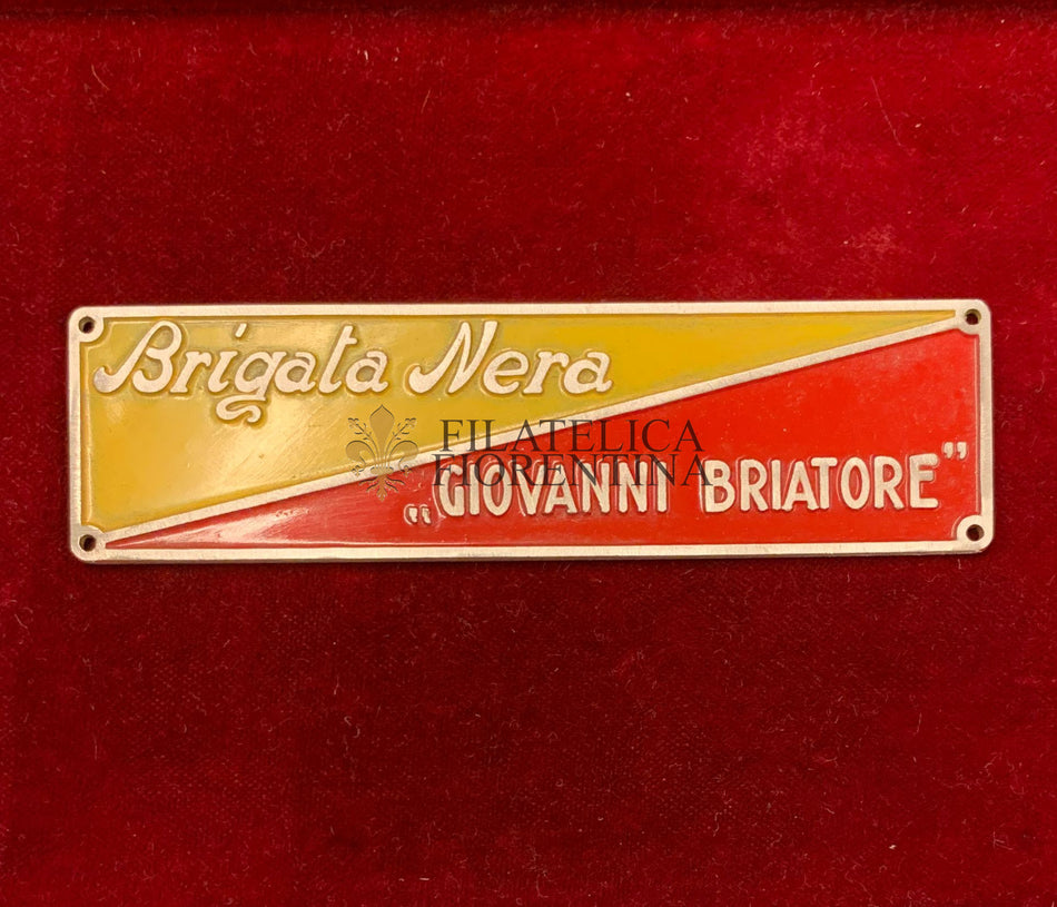 Placchetta in lamierino della Brigata Nera “Giovanni Briatore”