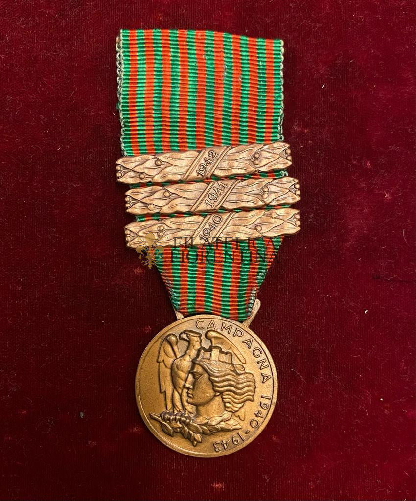 Medaglia  Campagna 1940/1943 - 1° modello con 3 fascette