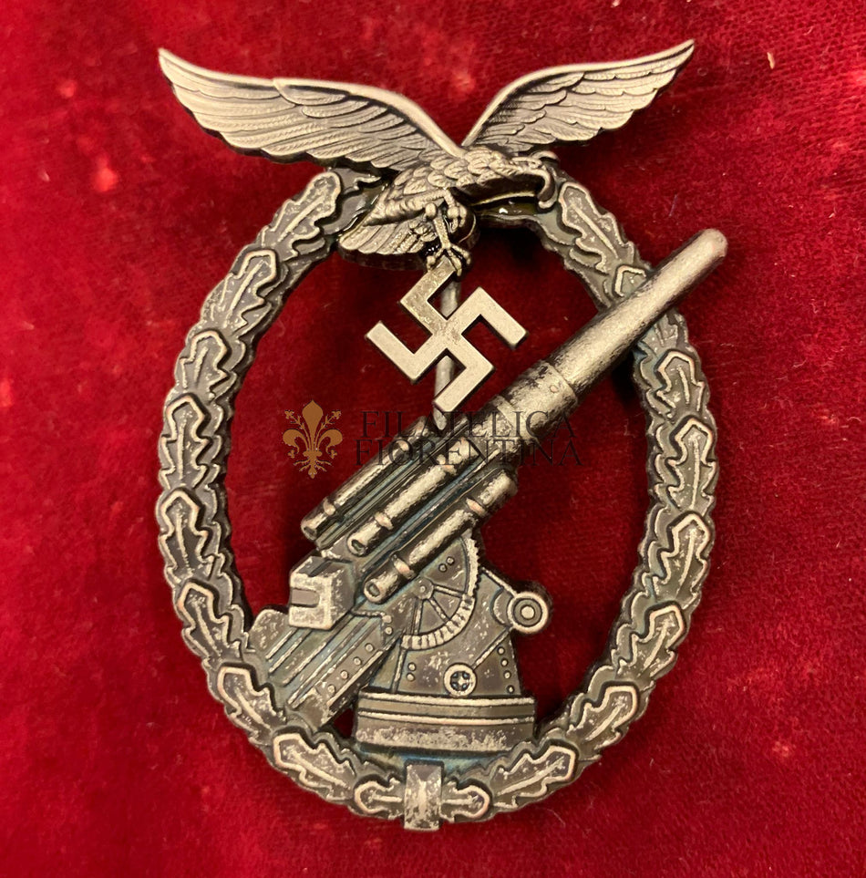 Terzo Reich - Distintivo Artiglieria Contraerea - metallo brunito