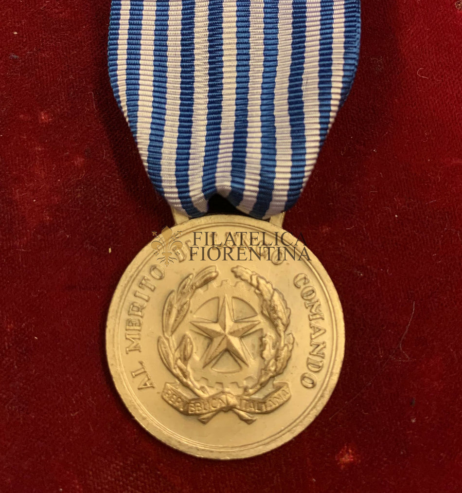 Repubblica Italiana - Medaglia "Al Merito di Lungo Comando" Esercito Italiano - grado Argento