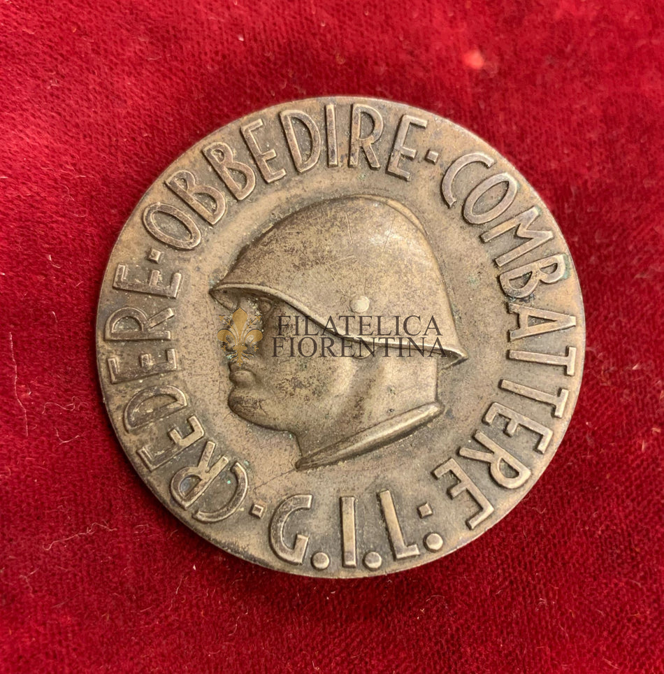 Ventennio fascista - Distintivo "CREDERE - OBBEDIRE - COMBATTERE" G.I.L.