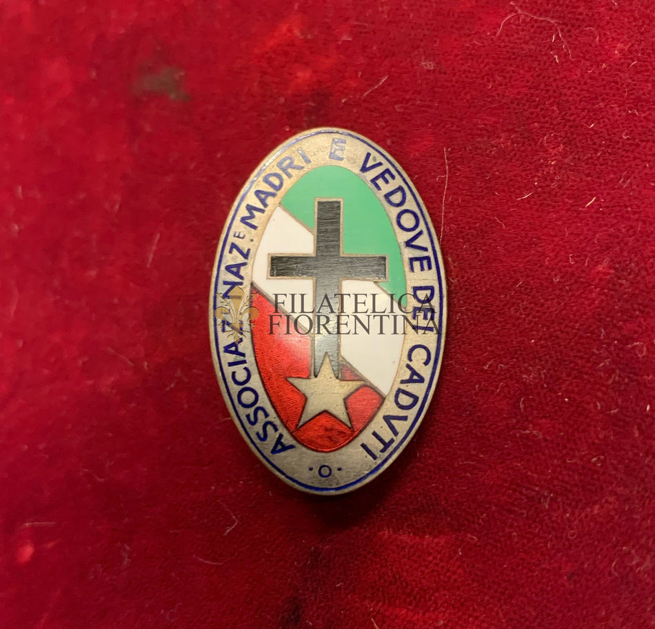 Distitivo "Associazione Nazionale Madri e Vedove dei caduti" S. Johnson