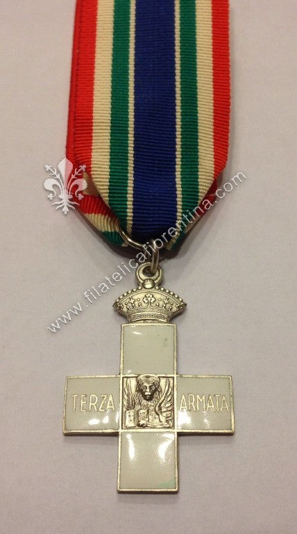 Croce commemorativa combattenti della III^ Armata in conio con nastro