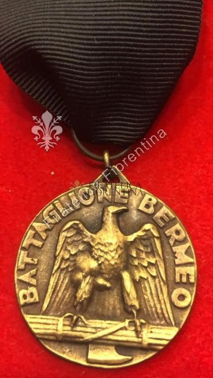 Medaglia Guerra di Spagna - Battaglione Bermeo - Brigata Mixta - “Flechas negras” con nastro