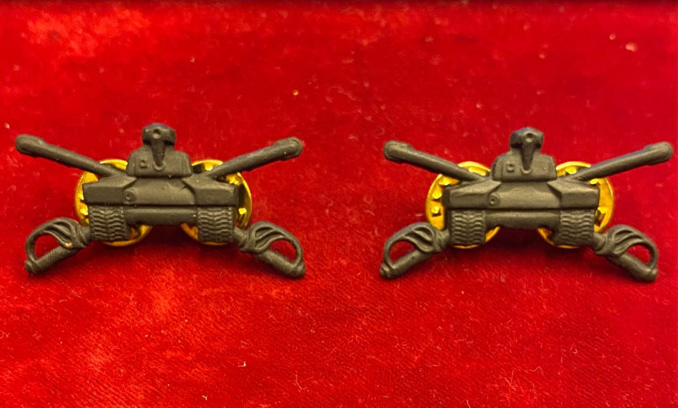 BOS ufficiale carristi in metallo nero ( in coppia )