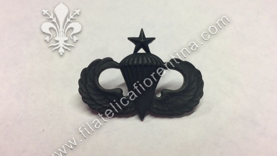 Brevetto paracadutista senior in metallo nero per uniforme da combattimento