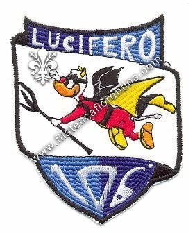 Distintivo Lucifero. Modello in panno.