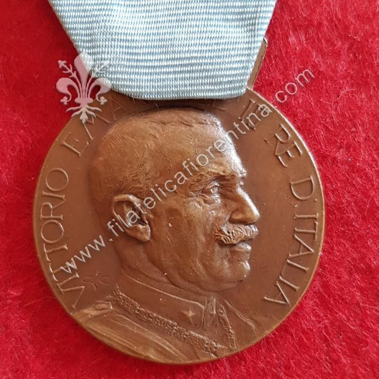 Lunga navigazione aerea  - Vittorio Emanuele III°