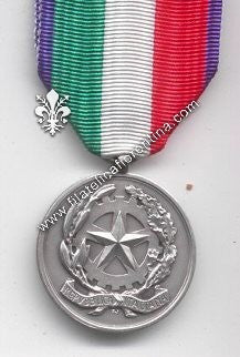 Medaglia Ai Benemeriti della cultura in arg.'800 - Scritta orizzontale