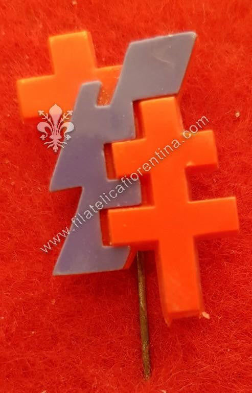 Giornata delle due croci in bachelite