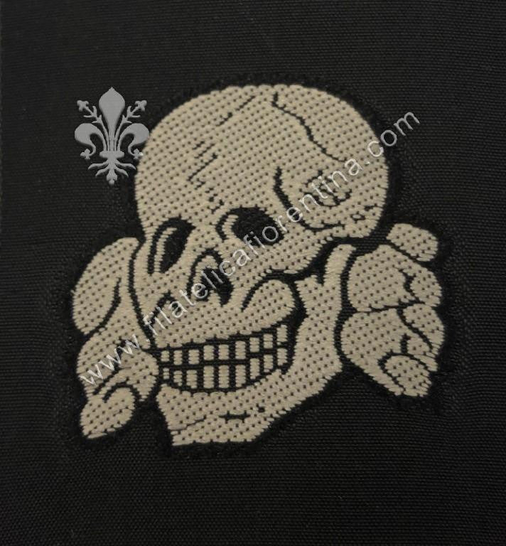 Totenkopf SS in seta