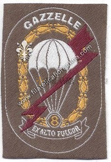 Distintivo dell 8^ Compagnia Paracadutisti - "Gazzelle" - (in raso)