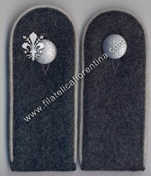 Soldato semplice Fanteria (Waffenfarbe bianco) - con bottoni